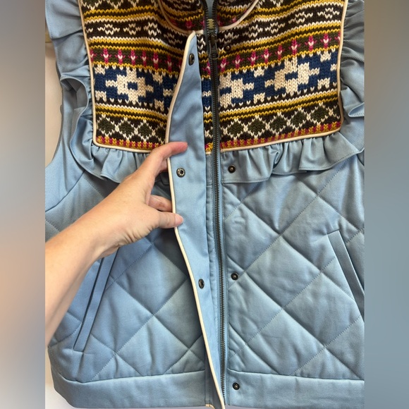 Hunter Bell Blue Quilted Vest with Multicolor Pattern - Picture 6 of 13